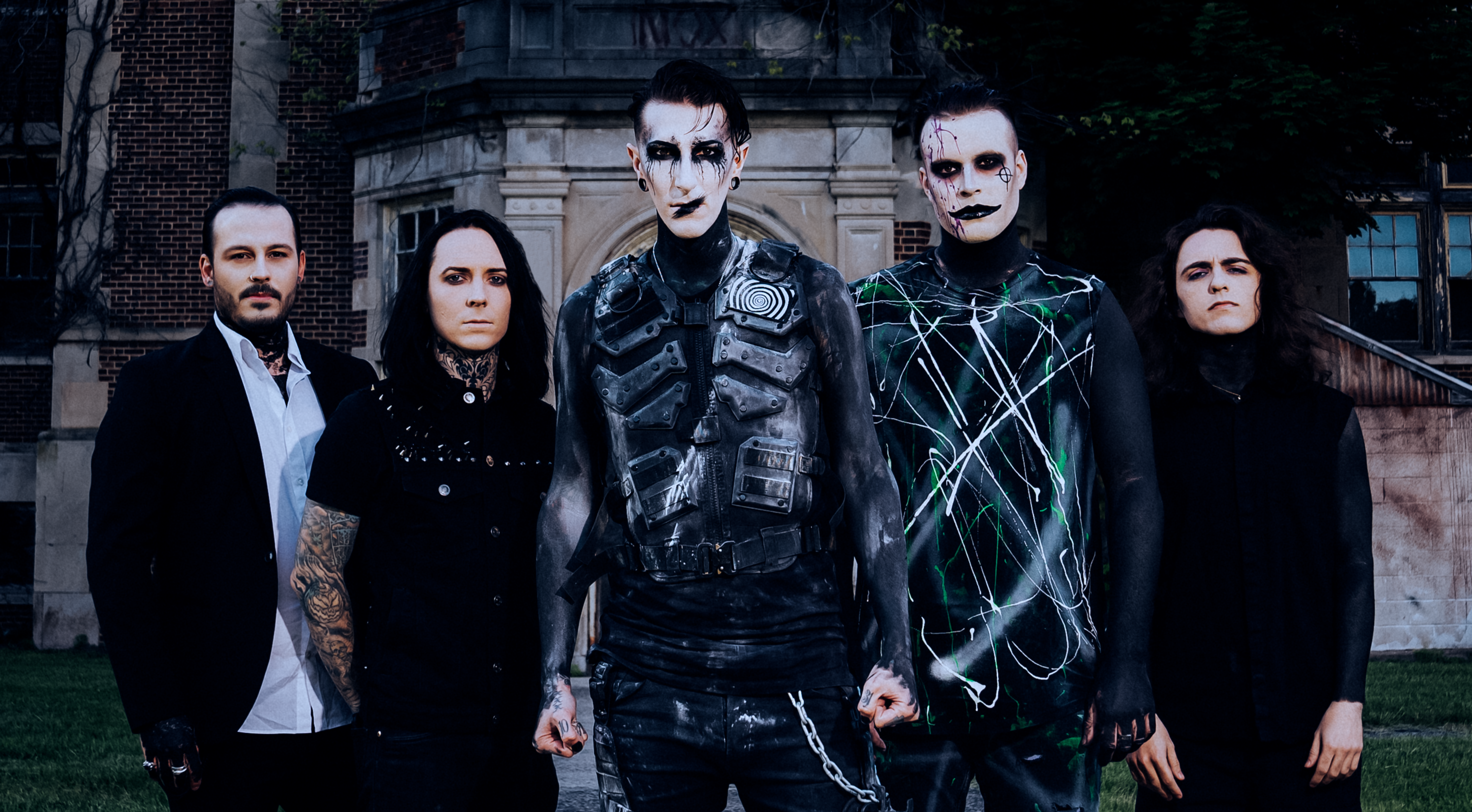 Motionless In White - The Masquerade